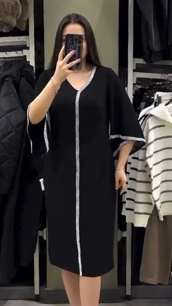 ELEGÁNS RUHA TSH453