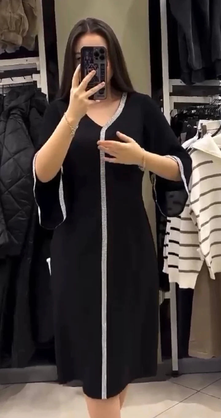 ELEGÁNS RUHA TSH453