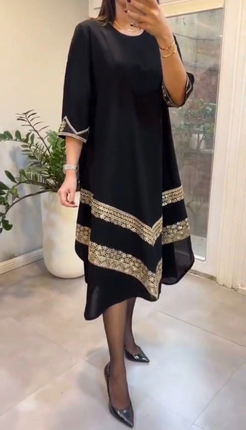 ELEGÁNS RUHA TSH535