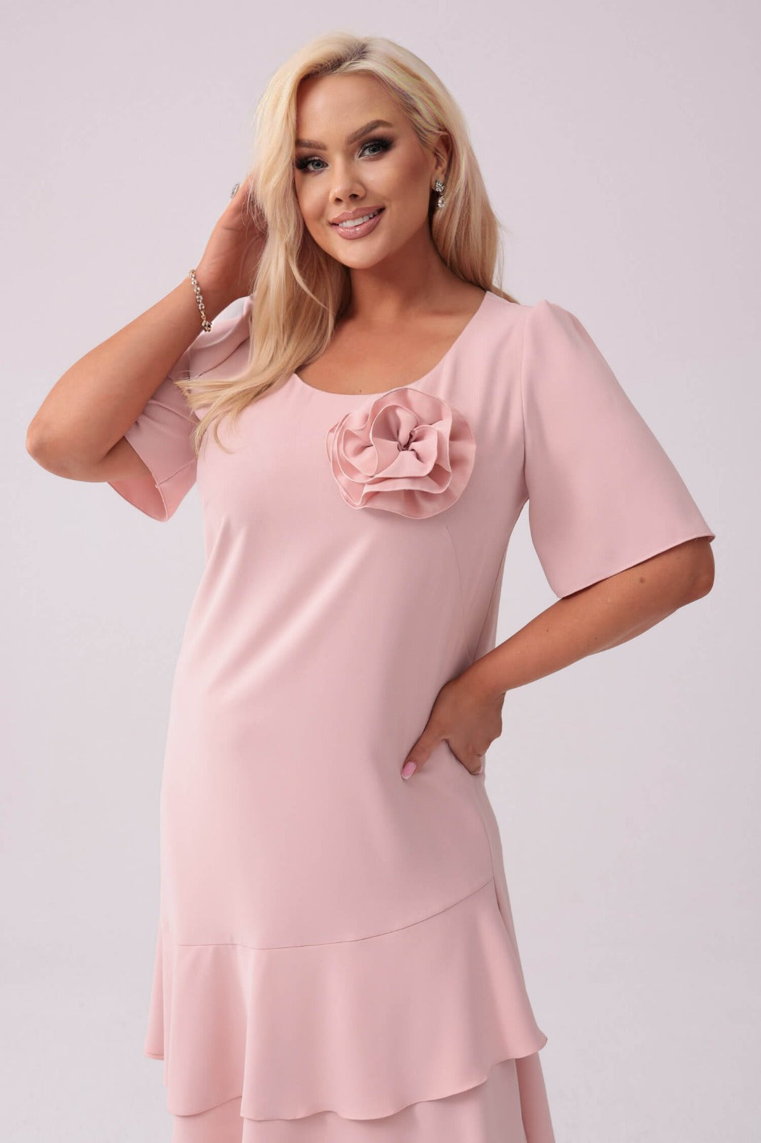 ELEGÁNS RUHA TSH557