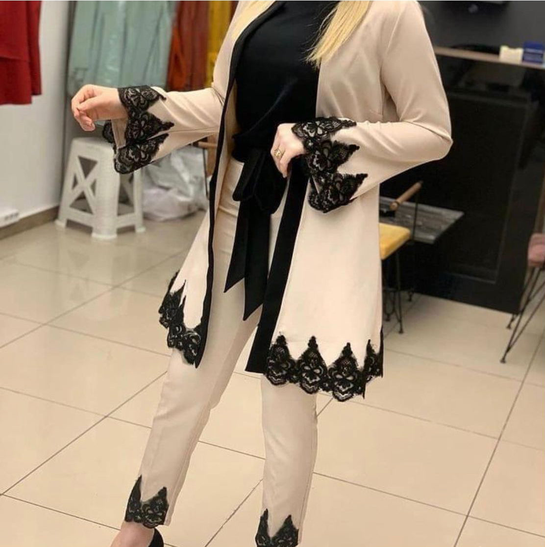 ELEGÁNS HÁROMRÉSZES SZETT TSH218