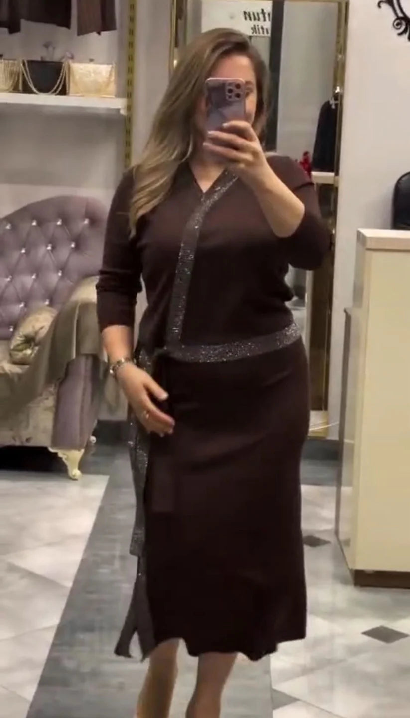 ELEGANS EGYÜTTES TSH579