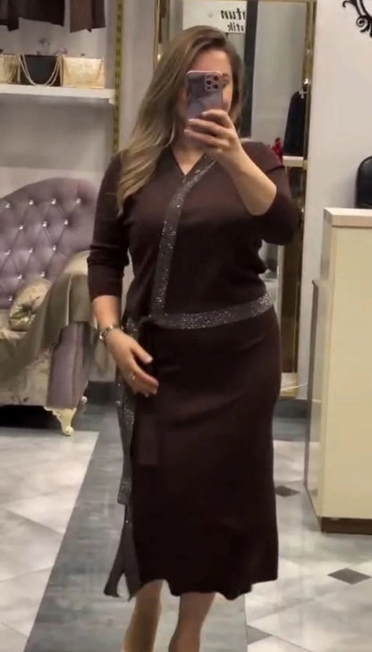 ELEGANS EGYÜTTES TSH579