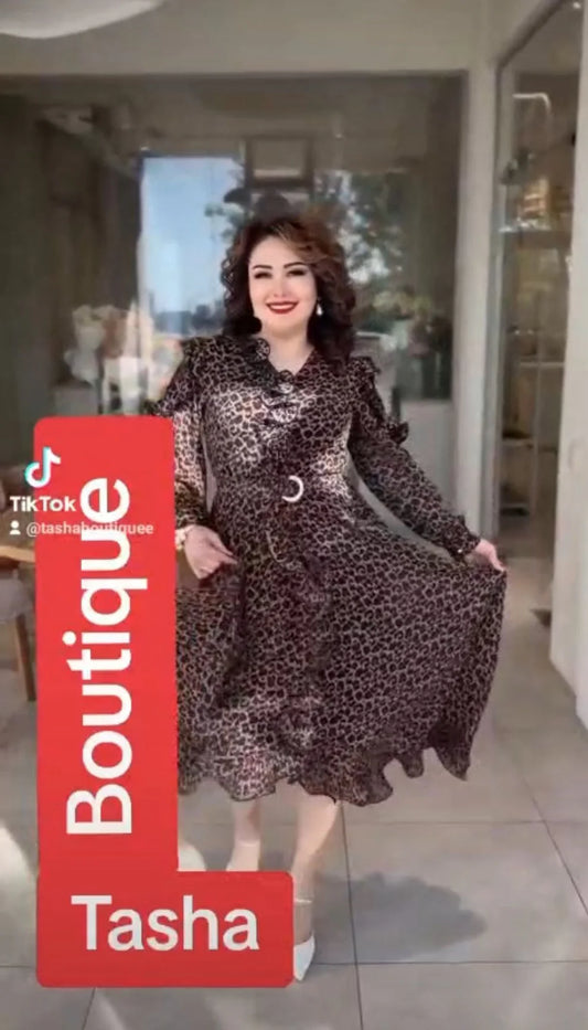 ELEGÁNS  RUHA TSH545