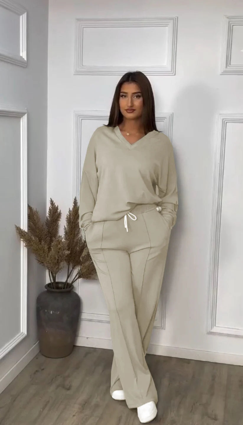 KÉTRÉSZES SPORTOS SZETT TSH575