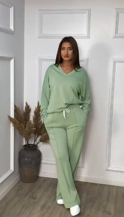 KÉTRÉSZES SPORTOS SZETT TSH575